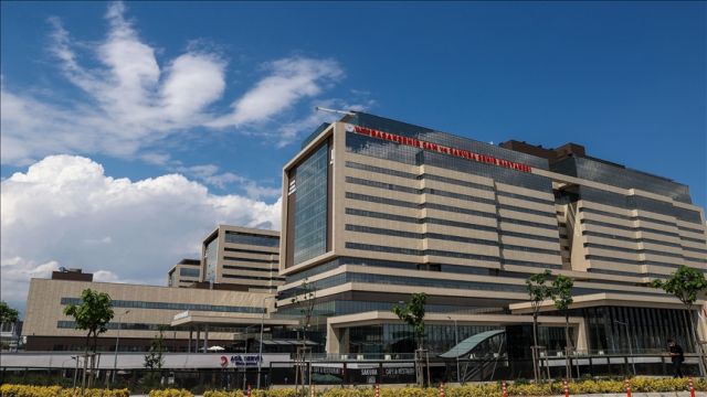 Başakşehir Çam ve Sakura Şehir Hastanesi  "Böbrek Nakli Merkezi"  Pandemiye rağmen 22 nakil yapıldı